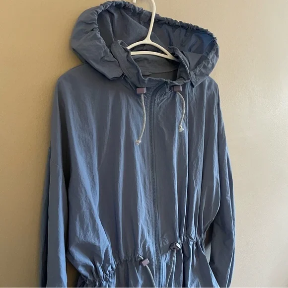 Vintage “Exclusiv” Light Blue Nylon Jacket w Toggle Cinched Waist **Like New - Picture 4 of 15